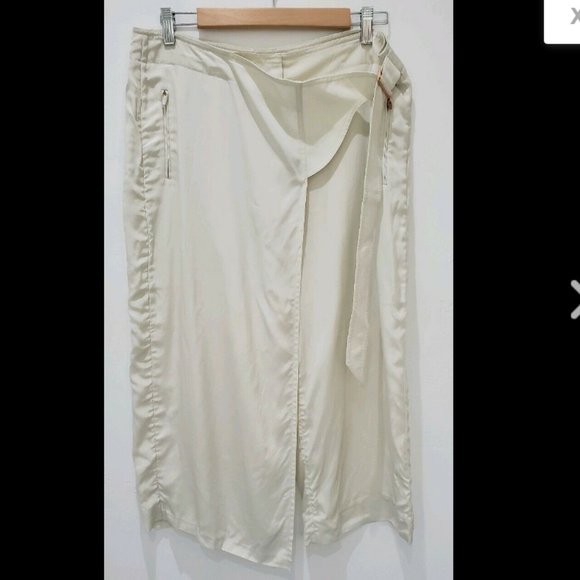 ALEXANDER WANG Eggshell Wrap Front Cropped Pants - Picture 3 of 5